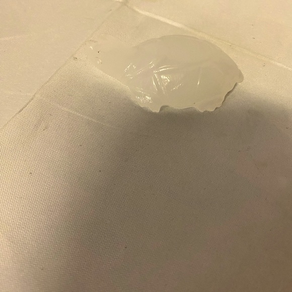 Frosted Glass turtle small paper weight - Picture 3 of 5